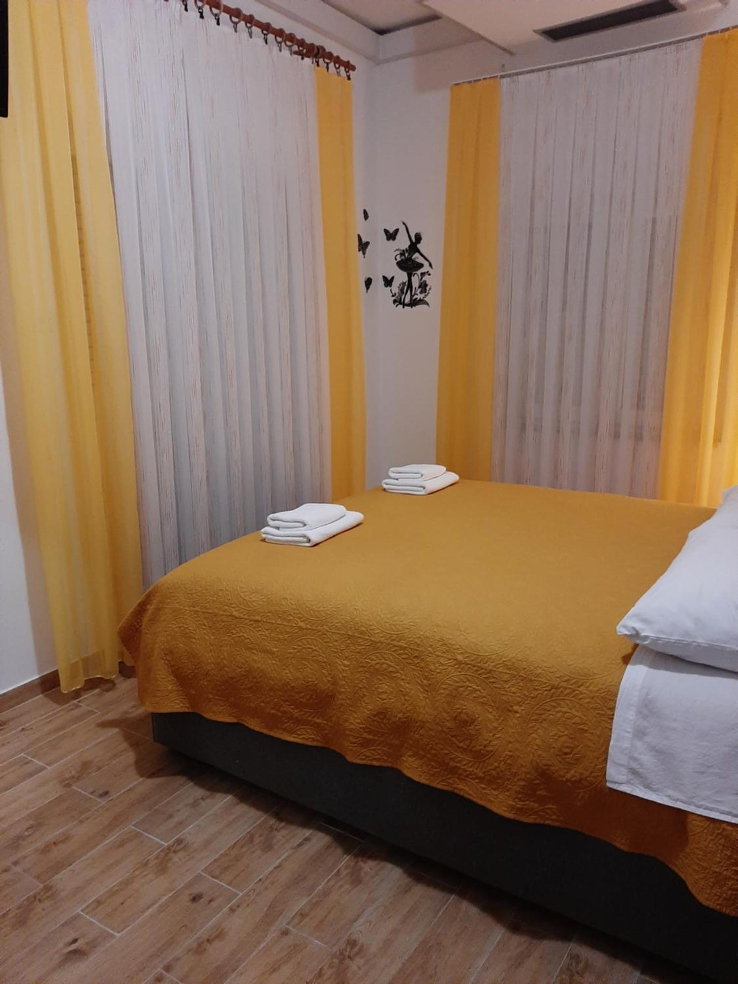 Guest House Renata Zadar Room photo